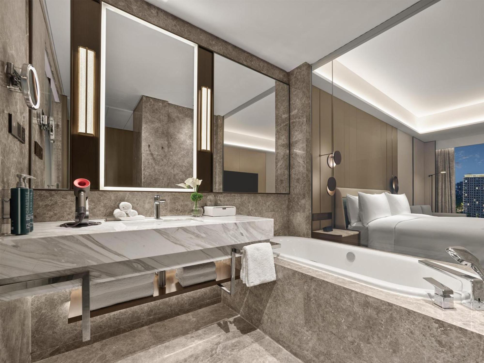 Executive King Room